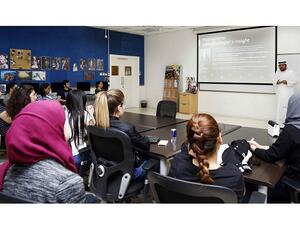 خلال الندوة.