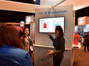 شاركت دو خلال فعاليات اليوم الأول من معرض تكنولوجيا المعلومات مجموعة من الأفكار والابتكارات عبر العديد من المجالات بما في ذلك التحول الرقمي وتكنولوجيا التعاملات الرقمية بلوك تشين والتحول الذكي.