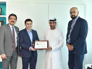 تعتبر دو واحدة من الشركات القليلة التي حصلت على شهادة برنامج معايير توافقية أمن معلومات بطاقات الدفع" لجميع قنوات الدفع الخاصة بها. 