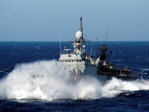 سفينة تابعة للبحرية المصرية