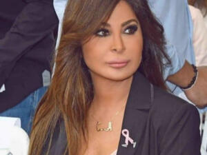 Elissa announced via Twitter that she has chosen the first song from her new album (Source: elissazkh - Instagram)