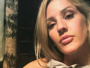 Ellie Goulding is engaged to her boyfriend (Source: elliegoulding / Instagram )