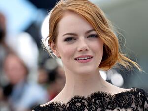 النجمة العالمية إيما ستون