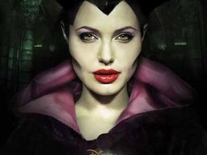 جولي مخيفة...في جديدها