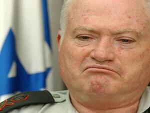  عاموس جلعاد المستشار الاستراتيجي لوزير الدفاع موشي يعلون