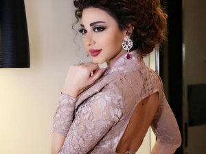 ميريام فارس (https://www.instagram.com/myriamfares/)