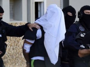 المشتبه به في اعتداء فرنسا اعترف بذبح رئيسه