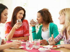 امرأة الميزان تتأثر بسرعة بمن حولها