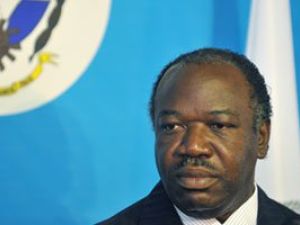 رئيس الجابون يخصص إرثه من تركة والده إلى شباب البلاد