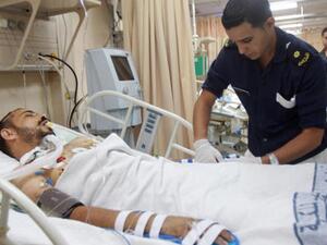 تتنوع إصابات الجرحى بين إصابات في العظام، بالأطراف السفلية والعلوية