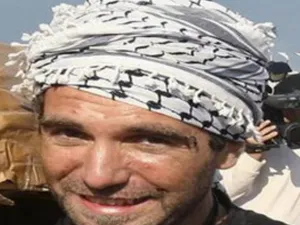 شرطة غزة ستمنح مكافأة مالية ومنحة لكل الضباط والأفراد الذين يساعدون في إلقاء القبض على قتلة المتضامن الإيطالي.