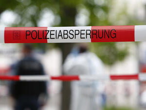 المهاجم تحصن داخل المبنى