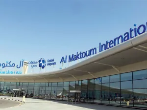 مطار آل مكتوم الدولي  