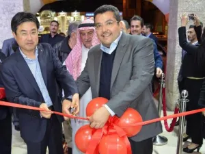 خلال الحدث