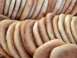 الحكومة المغربية تتفق مع أصحاب المخابز لضبط الأسعار