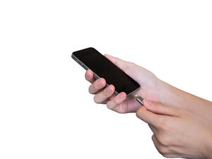 قراصنة الإنترنت يمكنهم تحليل قدر استهلاك الجهاز للطاقة للاطلاع على معلومات شخصية خاصة بالمستخدم