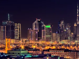 أفضل 20 شركة للعمل في الإمارات