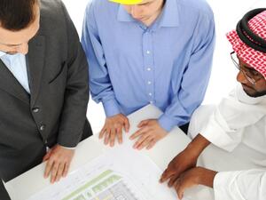 تسعى الهيئة العامة للاستثمار في السعودية – أكبر مصدر للنفط الخام في العالم – إلى جذب الأموال والاستثمارات الأجنبية لعدد من القطاعات التي لا ترتبط بالنفط بصورة مباشرة