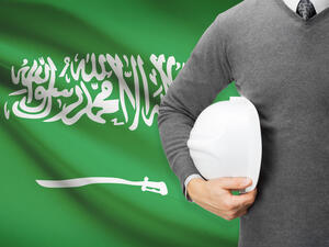 خروج 11811 أجنبيا من سجلات هيئة المهندسين خلال 10 أشهر في السعودية 