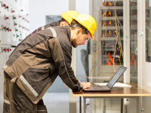 دول الخليج تحتضن 500 ألف مهندس