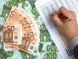 تونس أصدرت سندات بقيمة 850 مليون يورو لأجل سبع سنوات في فبراير شباط