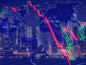 فوز ماكرون يهوي بالأسهم الأوروبية 