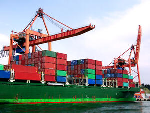 صادرات تركيا خلال الأشهر الـ12 الأخيرة، زادت بنسبة 7.5 في المائة مقارنة بالـ12 شهراً التي سبقتها، وبلغت قيمتها 150 ملياراً و22 مليون دولار