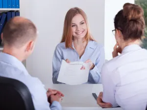 تعد عملية البحث عن عمل ممتعة وصعبة في نفس الوقت