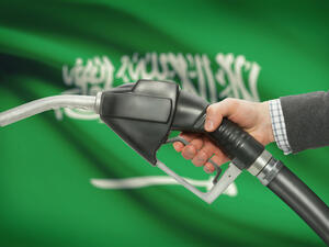 السعودية قد تحصل على إيرادات تصل إلى 1.3 مليار ريال من تطبيق ضريبة القيمة المضافة على البنزين