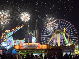 القرية العالمية في دبي