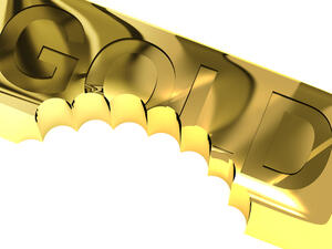 نزل الذهب أكثر من 10% العام الماضي نتيجة مخاوف بشأن رفع معدلات الفائدة الامريكية ما يقلص الطلب على الأصول التي تحمل فائدة