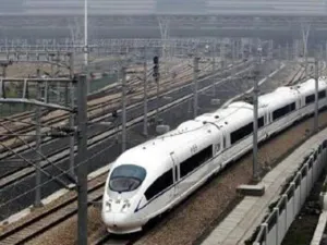 أوضحت المصادر العاملة في مشروع قطار الحرمين، أن نسبة الإنجاز في محطتي مكة المكرمة وجدة بلغت نحو 90 في المائة