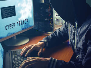 الإمارات هي ثاني أكبر دولة مستهدفة في العالم بهجمات قراصنة الإنترنت، وأن ذلك يكلفها ما لا يقل عن 1.4 مليار دولار كل عام