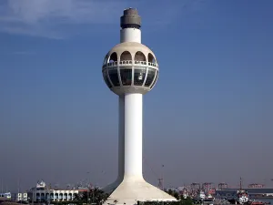 يهدف المشروع في زيادة الطاقة الاستيعابية لميناء جدة الإسلامي بما يعادل 45 في المائة لتصل إلى سبعة ملايين حاوية قياسية لينافس بذلك الموانئ العالمية