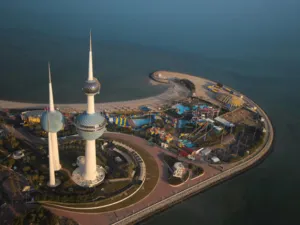 تعتبر الهيئة العامة للاستثمار المستثمر الأكبر في بورصة الكويت ويترقب المتداولون عادة تحركاتها لبناء استراتيجياتهم في التداول