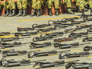 الجزائر تستثمر مليار دولار خارجياً  في الصناعة العسكرية