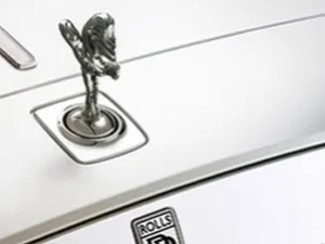 الإمارات هي الدولة الثانية على المستوى العالمي من حيث الإقبال على شراء سيارات Rolls-Royce الفارهة