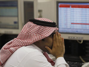 جاءت الخسائر في آخر نصف ساعة بعدما استقرت السوق عند مستويات ضيقة بين 9100 و9030 نقطة منذ أمس الأول وحتى نهاية جلسة الأمس