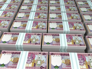 الميزانية تتضمن إنفاقا متوقعا بقيمة 12.5 مليار ريال (32.5 مليار دولار) هذا العام ارتفاعا من 11.7 مليار ريال في الميزانية الأصلية لعام 2017