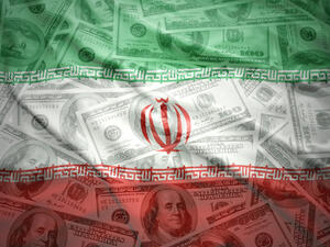 الدولار يرتفع بشكل غير مسبوق في إيران 