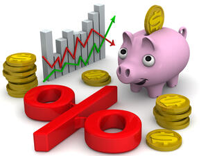 أبقى مجلس الاحتياطي سعر الفائدة المستهدف للإقراض لأجل ليلة واحدة بين البنوك في نطاق 0.25 إلى 0.50 بالمئة منذ ديسمبر كانون الأول حين رفع تكاليف الاقتراض للمرة الأولى في نحو عشر سنوات