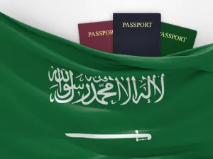 رسم تأشيرة الدخول المتعدد للمملكة أصبح 8000 ريال (2133.3 دولار) و5000 ريال للتأشيرة التي مدتها سنة 3000 ريال لتأشيرة الستة أشهر