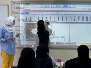 مدرسة في أبوظبي تقدم تقنية تفاعلية تجعل التعليم أكثر متعة