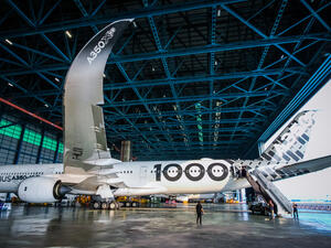 الصين تطلب شراء 300 طائرة «إيرباص»
