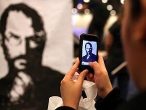 If Apple's goal still is the Steve Jobs holy war, then the status quo is not in their benefit