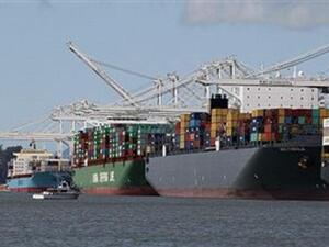 The agreement that would include phasing out customs and fees on imports and exports between the two countries