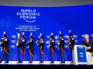 دافوس يتحول ساحة تنافس بين مقاربات دولية متباينة