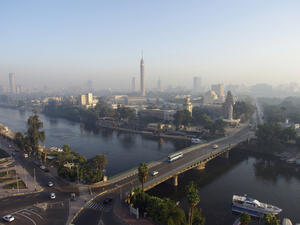 مصر تبدأ أولى خطوات طروحات الشركات العامة في 2019