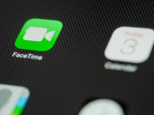 فيس تايم يتاح لمستخدمي أبل في السعودية