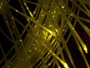 ميزة شبكة الألياف البصرية هي تقديم خدمات سريعة وذات جودة عالية، وخصوصا أن الجيل الرابع يحتاج إلى سعات كبيرة